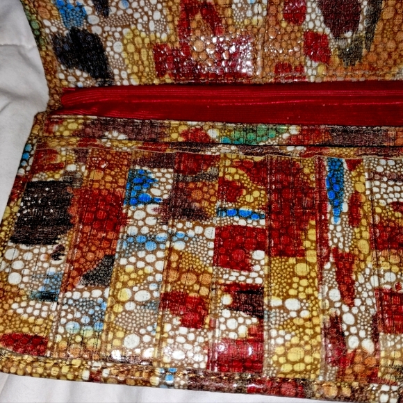 Authentic HOBO Jill large trifold printed leather - Picture 6 of 12